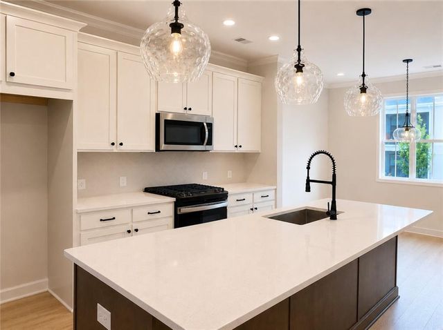1947 Deco Drive, Kennesaw, GA 30144