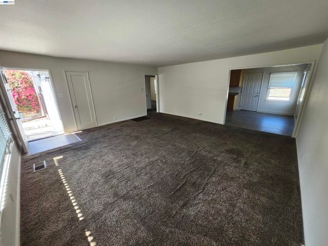 18680 Stanton Ave, Castro Valley, CA 94546