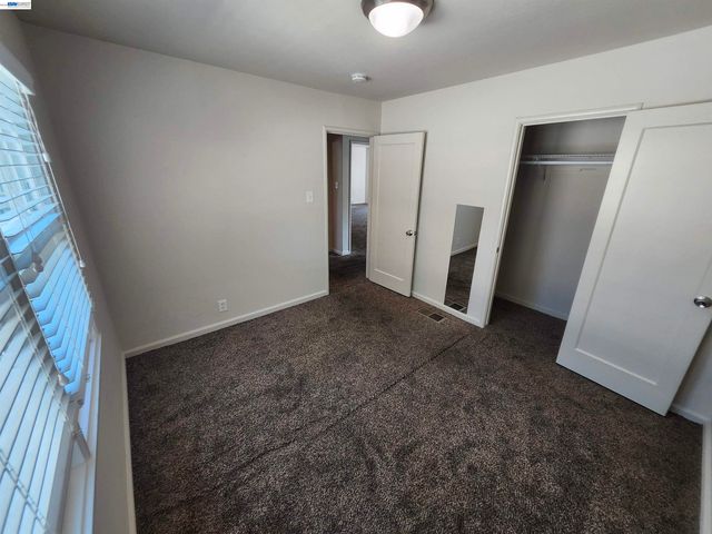 18680 Stanton Ave, Castro Valley, CA 94546