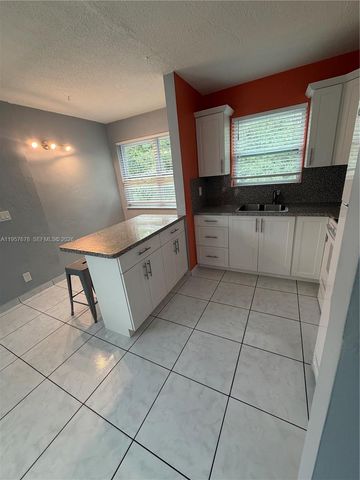 1301 N 12th Ct 4B, Hollywood, FL 33019