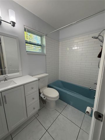 1301 N 12th Ct 4B, Hollywood, FL 33019