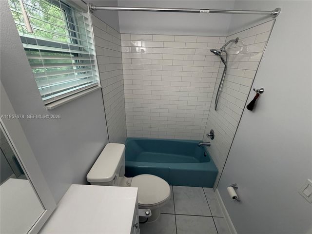 1301 N 12th Ct 4B, Hollywood, FL 33019