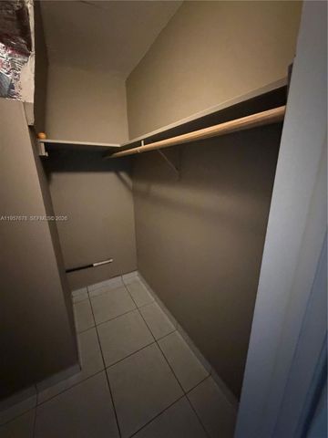 1301 N 12th Ct 4B, Hollywood, FL 33019