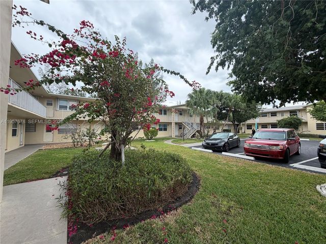 1301 N 12th Ct 4B, Hollywood, FL 33019