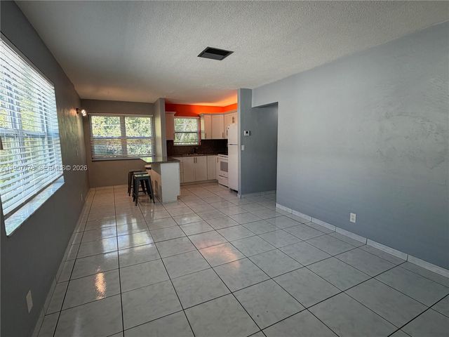 1301 N 12th Ct 4B, Hollywood, FL 33019