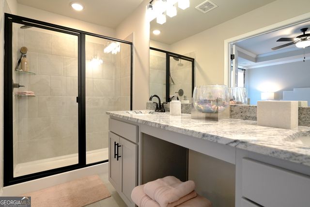 527 Fundao Lane 32, Lawrenceville, GA 30046