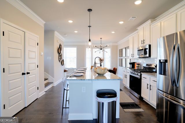 527 Fundao Lane 32, Lawrenceville, GA 30046