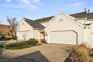 21862 Addington Boulevard, Rocky River, OH 44116