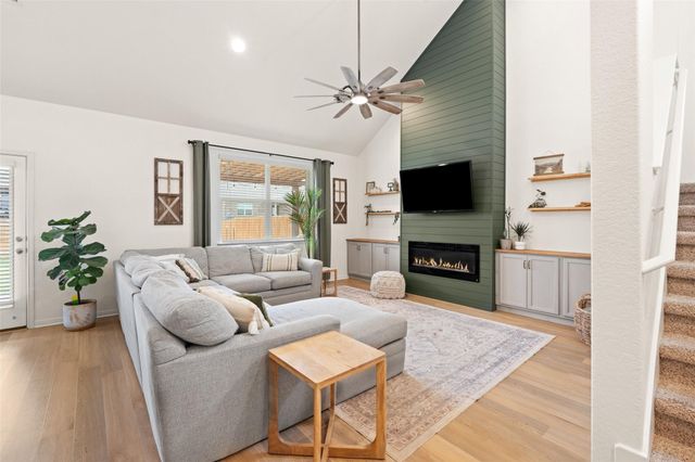 221 Kramer ST, Georgetown, TX 78626