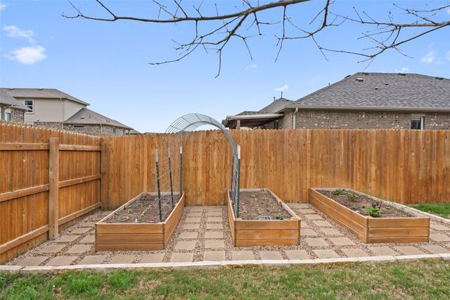 221 Kramer ST, Georgetown, TX 78626