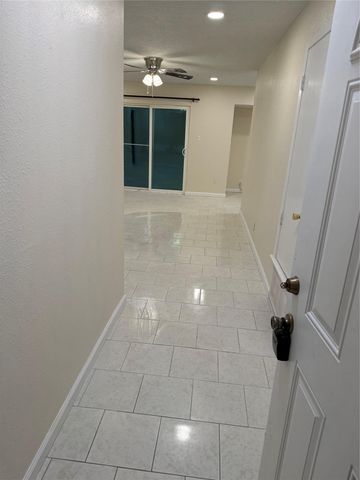 412 Craddock Ave, San Marcos, TX 78666