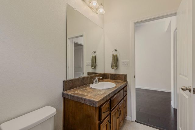 4057 Haystack Way, Roseville, CA 95747