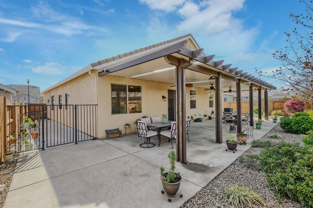 4057 Haystack Way, Roseville, CA 95747