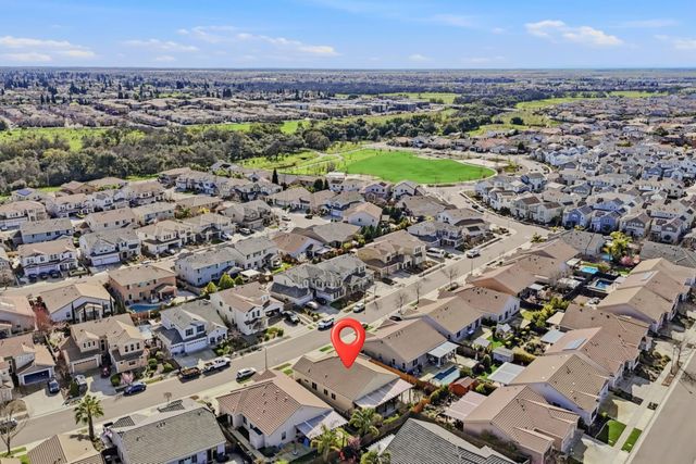 4057 Haystack Way, Roseville, CA 95747