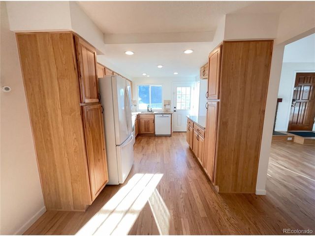 3075 E Long Cir, Centennial, CO 80122