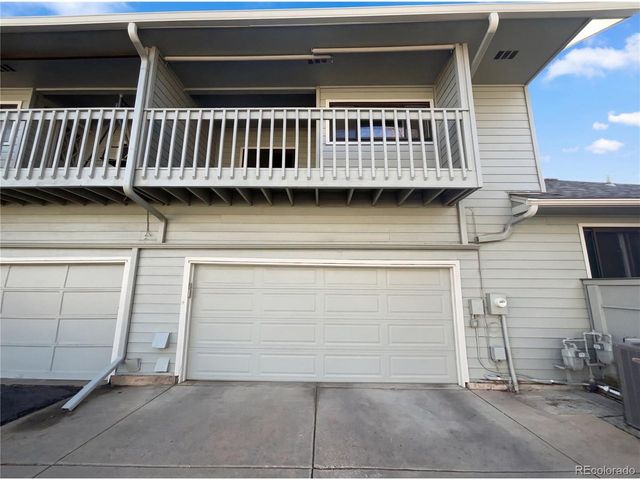 3075 E Long Cir, Centennial, CO 80122