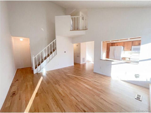 3075 E Long Cir, Centennial, CO 80122