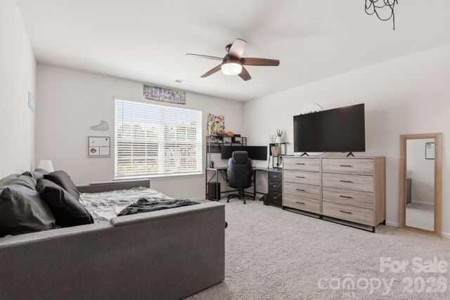 103 Edgehill Court, Troutman, NC 28166