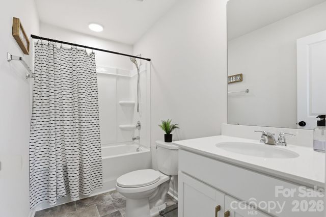 103 Edgehill Court, Troutman, NC 28166