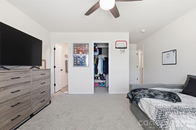 103 Edgehill Court, Troutman, NC 28166