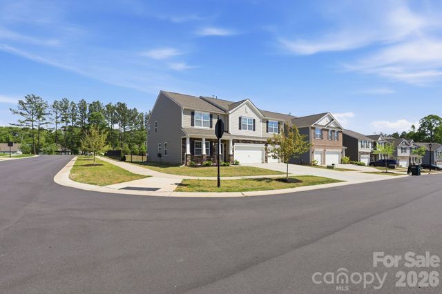 103 Edgehill Court, Troutman, NC 28166