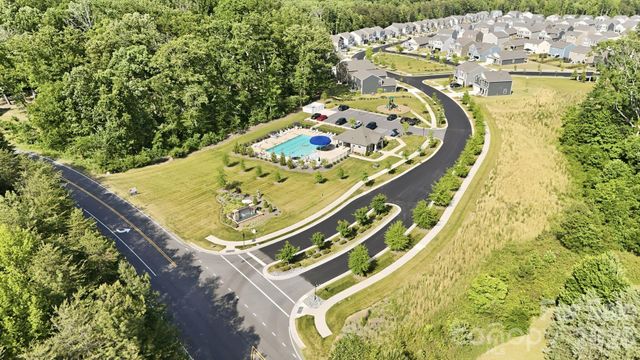 103 Edgehill Court, Troutman, NC 28166