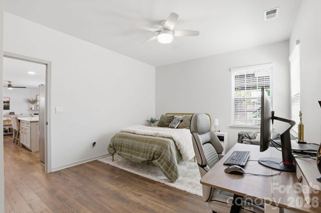 103 Edgehill Court, Troutman, NC 28166