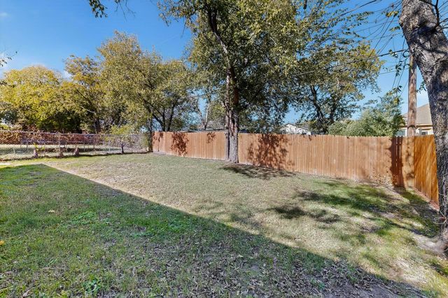 8224 Carlos Street, White Settlement, TX 76108