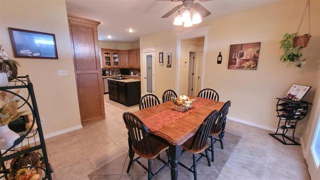 1382 NW Still Water Trl, Lawton, OK 73507