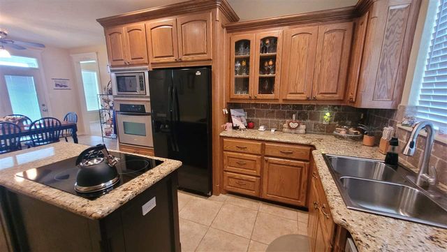 1382 NW Still Water Trl, Lawton, OK 73507