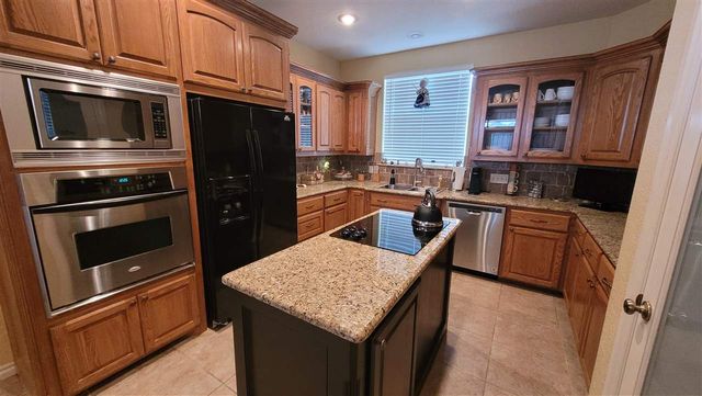 1382 NW Still Water Trl, Lawton, OK 73507