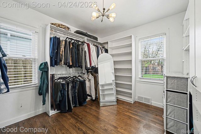 4404 Samoset Road, Royal Oak, MI 48073
