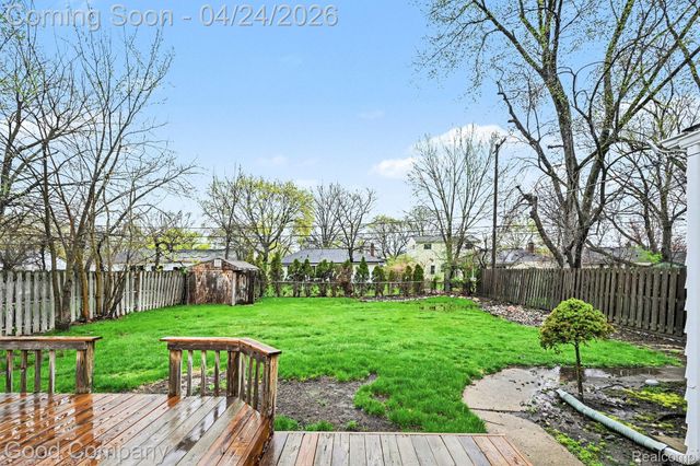 4404 Samoset Road, Royal Oak, MI 48073