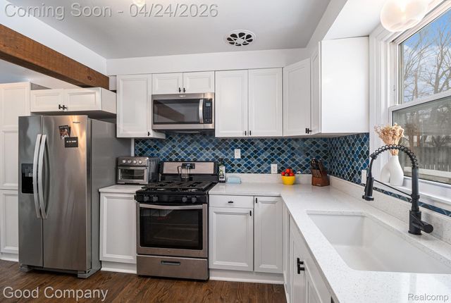 4404 Samoset Road, Royal Oak, MI 48073