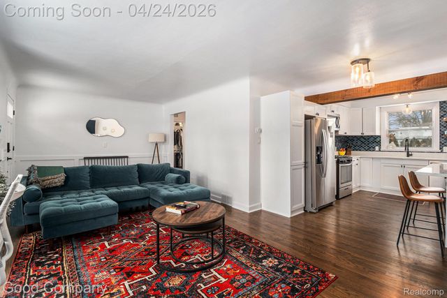 4404 Samoset Road, Royal Oak, MI 48073