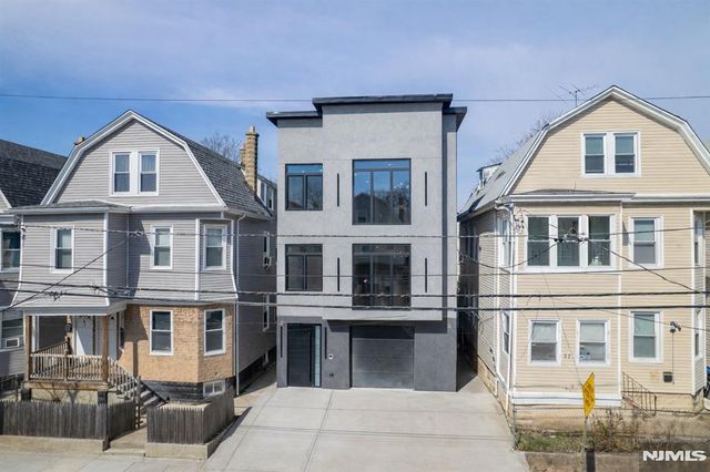 39 Grace Street, Irvington, NJ 07111