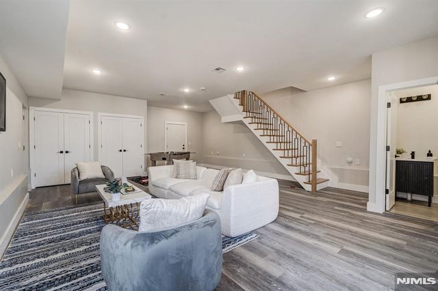 39 Grace Street, Irvington, NJ 07111