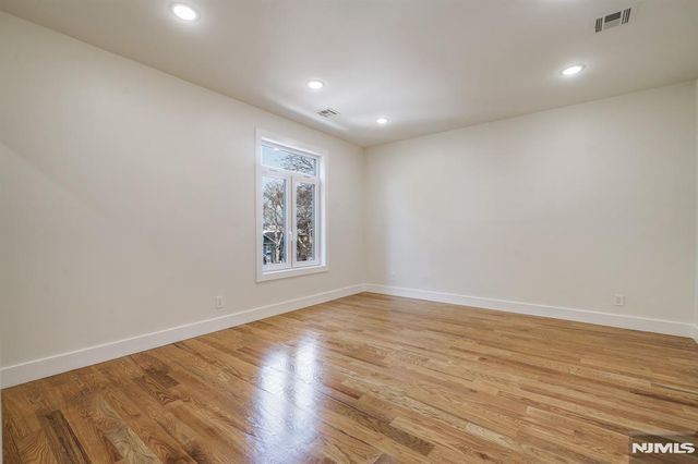 39 Grace Street, Irvington, NJ 07111