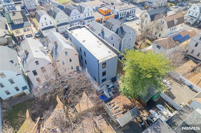 39 Grace Street, Irvington, NJ 07111