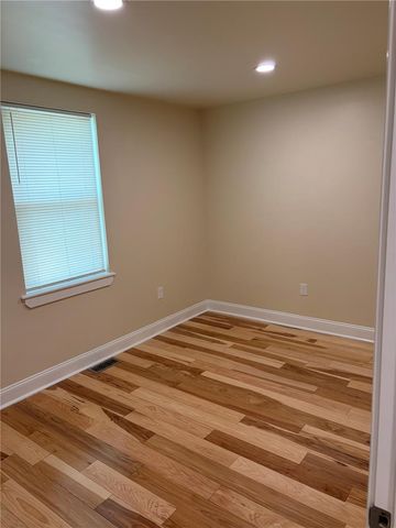 3868 Route 378 Apt 1B, Bethlehem City, PA 18015
