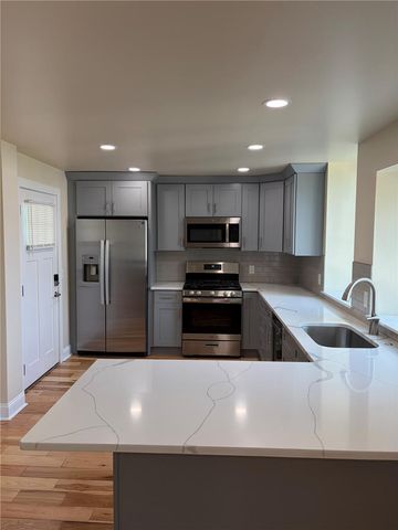 3868 Route 378 Apt 1B, Bethlehem City, PA 18015