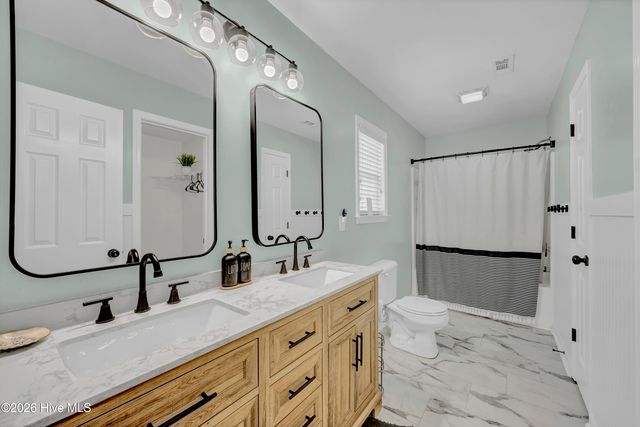 110 NW 16th Street, Oak Island, NC 28465