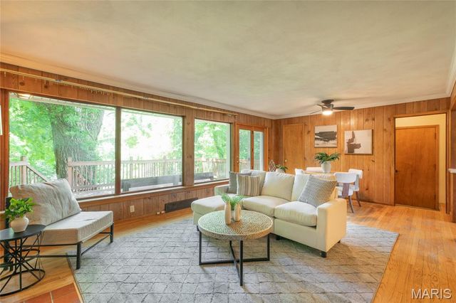 287 Westwood Place, East Alton, IL 62024