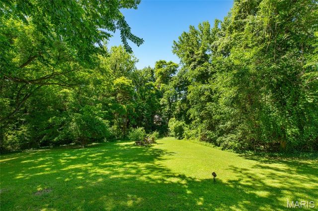 287 Westwood Place, East Alton, IL 62024