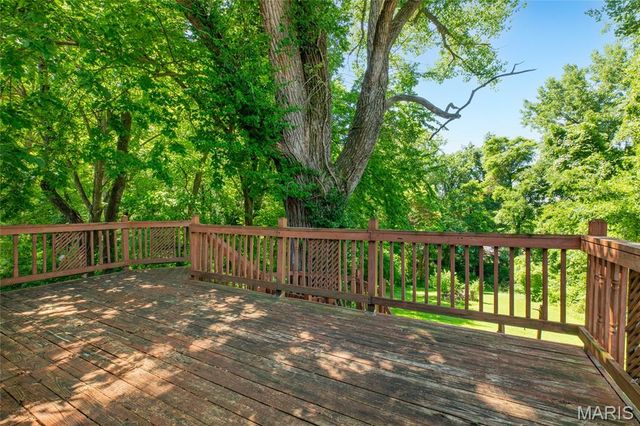 287 Westwood Place, East Alton, IL 62024