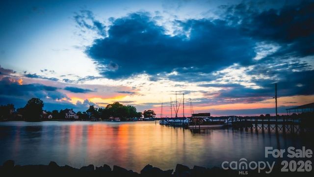 7413 Mariner Cove Drive, Cornelius, NC 28031