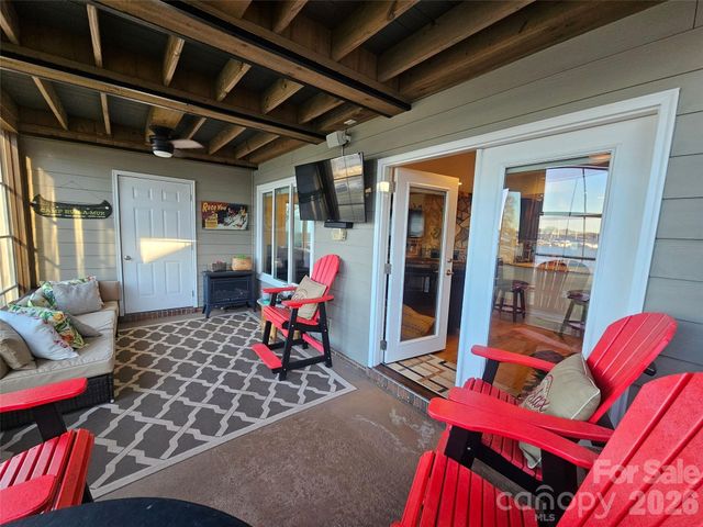 7413 Mariner Cove Drive, Cornelius, NC 28031