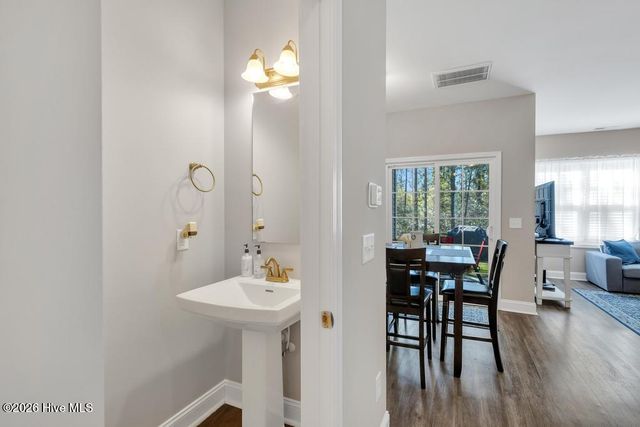 361 S Stingray Lane, Sneads Ferry, NC 28460