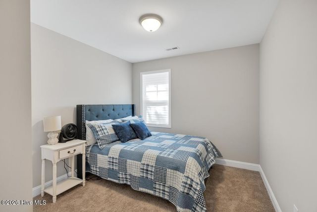 361 S Stingray Lane, Sneads Ferry, NC 28460