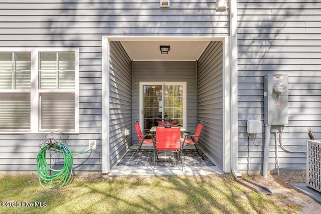 361 S Stingray Lane, Sneads Ferry, NC 28460